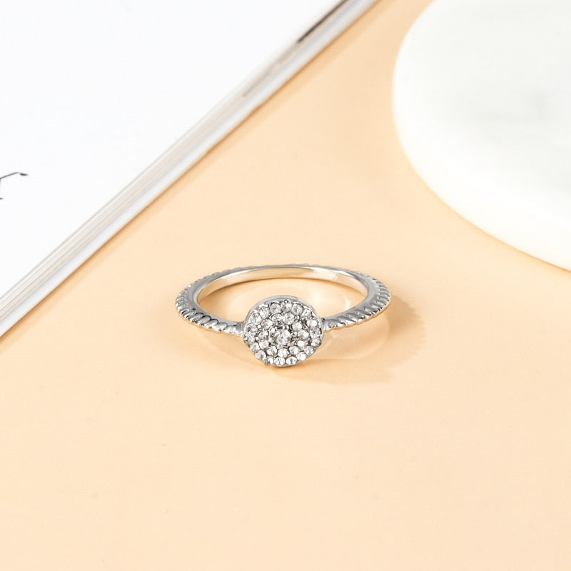 Vintage Fashion Rings for Women Crystal Design Rings AAA White Zircon Cubic Punk Rings Silver Color 2021 Trend Weddings Jewelry
