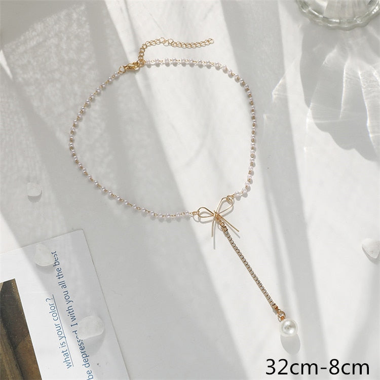 2020 women geometry necklace, pearl asymmetry of fashionable, metal, aureate bowknot, collarbone chain necklace fashion