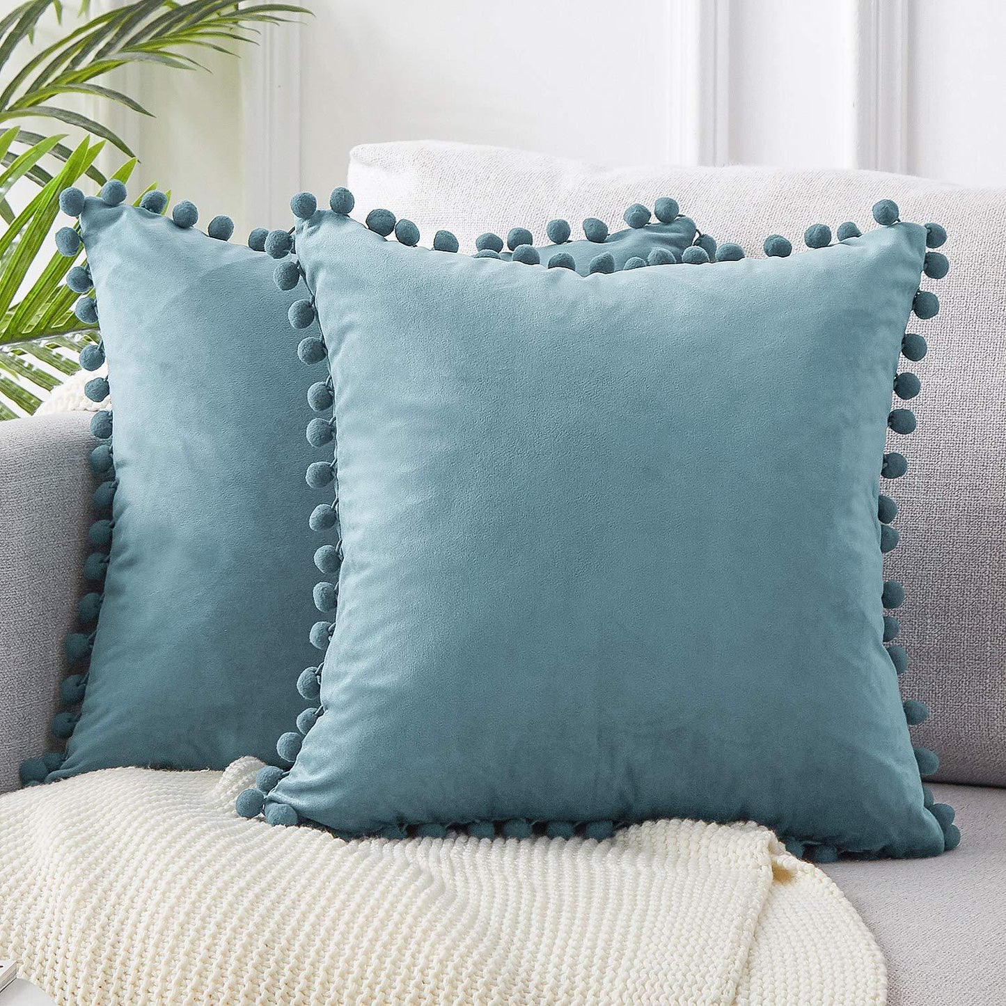 Green Blue Grey Pink Solid Velvet Decorative Pillows Case Soft Velvet Cushion Cover With Pompom Ball Sofa Pillow Cover 30x50cm