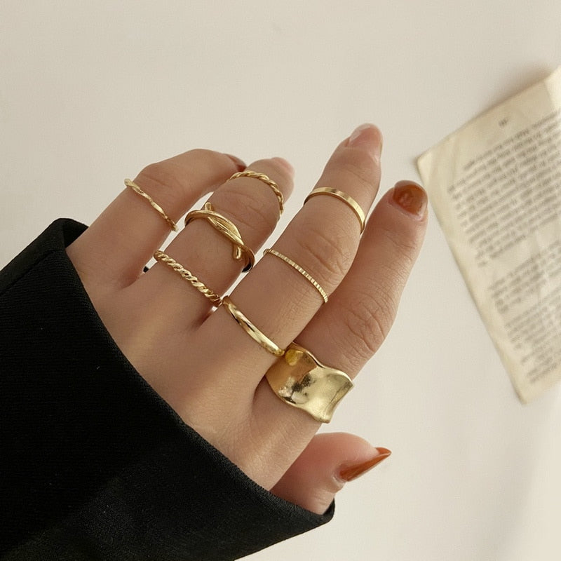 Bohemian Gold Chain Rings Set For Women Fashion Boho Coin Moon Heart Butterfly Rings Party 2022 Trend Jewelry Gift