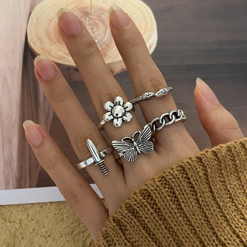 Bohemian Gold Chain Rings Set For Women Fashion Boho Coin Moon Heart Butterfly Rings Party 2022 Trend Jewelry Gift